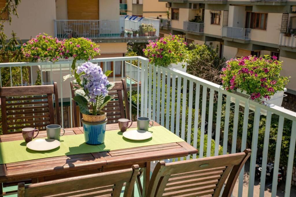 Apartament White House Sorrento - Casa Vacanza Zewnętrze zdjęcie