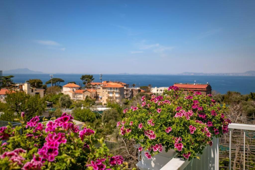 Apartament White House Sorrento - Casa Vacanza Zewnętrze zdjęcie